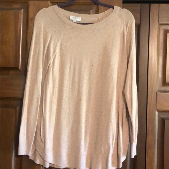 Sweater - Picture 1 of 2